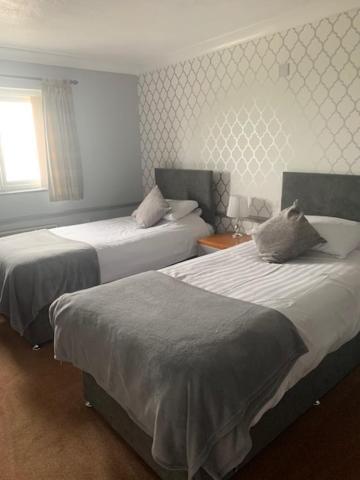 Hotel Tafarn Y Rhos Llangefni Zewnętrze zdjęcie