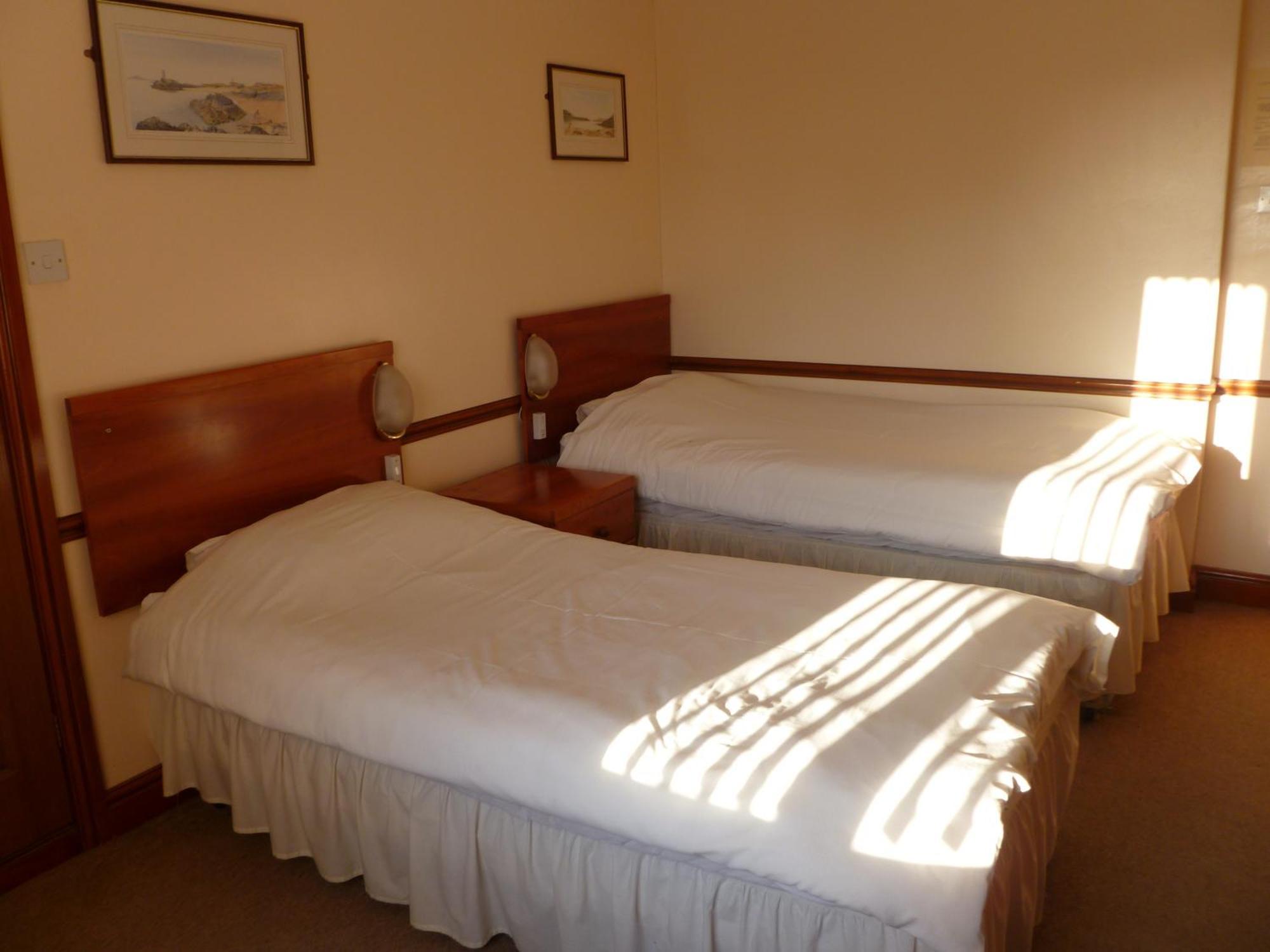 Hotel Tafarn Y Rhos Llangefni Zewnętrze zdjęcie
