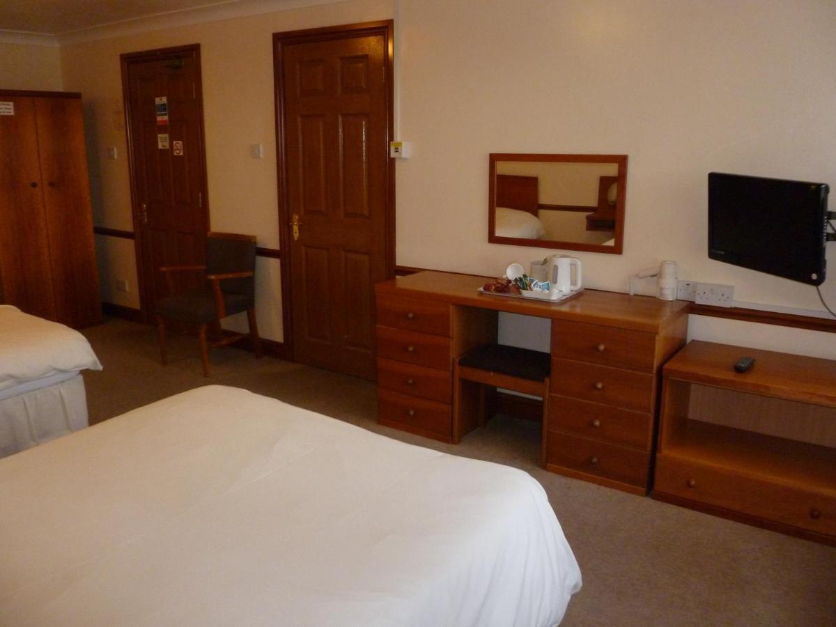 Hotel Tafarn Y Rhos Llangefni Pokój zdjęcie